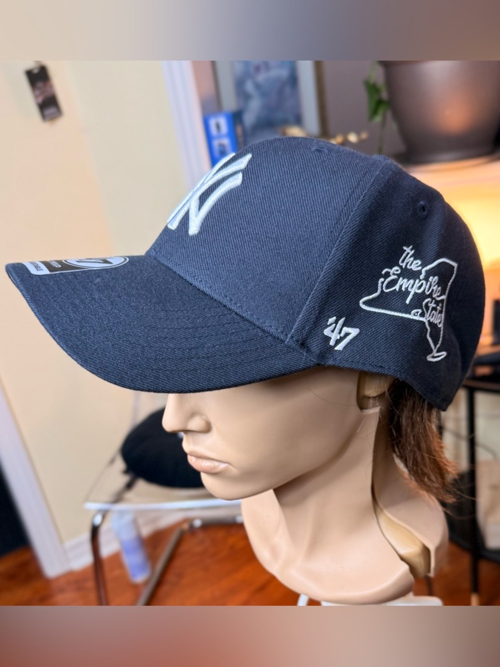 GORGEOUS YANKEES SNAPBACK !!!
Brand new